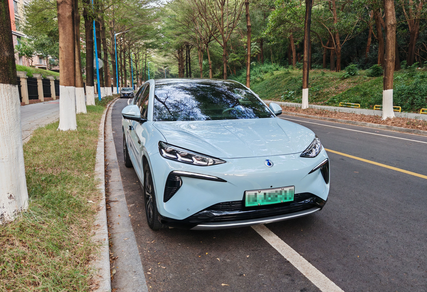 腾势 N7（雾语蓝）